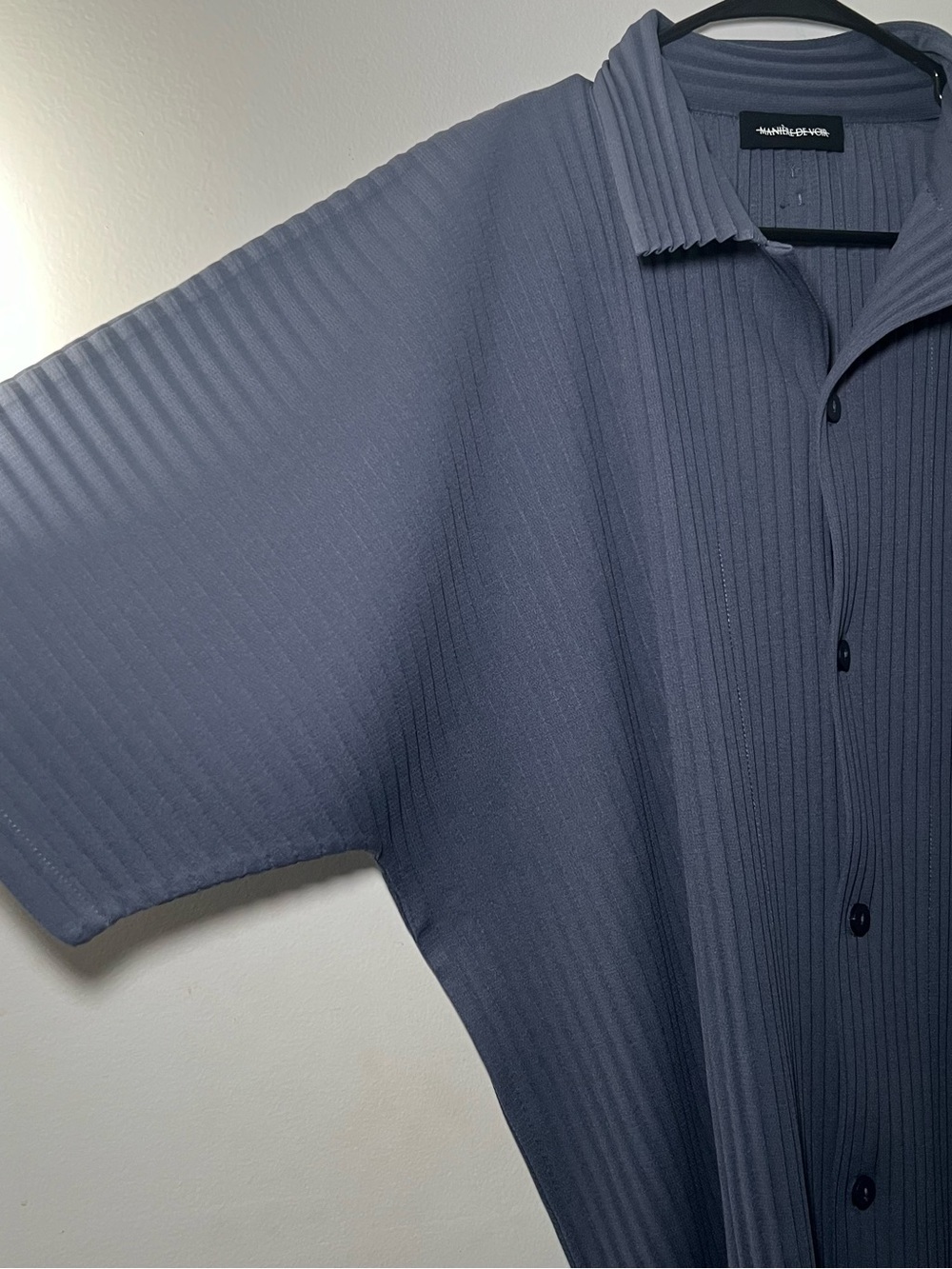 Manière De Voir Men Pleated Short Sleeve Button Up Shirt Blue Lagenlook Textured - Picture 9 of 15